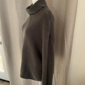 Gray Knitted Turtleneck